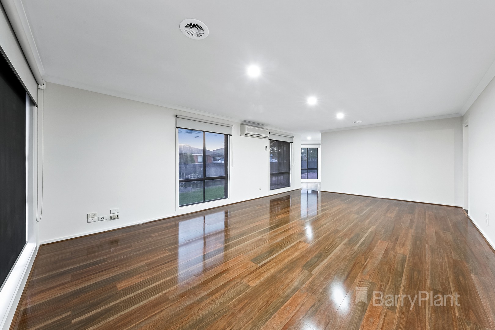 9 Fescue PlaceDelahey, VIC 3037, Delahey - Thumbnail 2