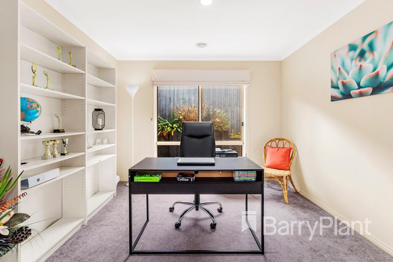 18 Woodruff RoadSouth Morang, VIC 3752, South Morang - Thumbnail 3