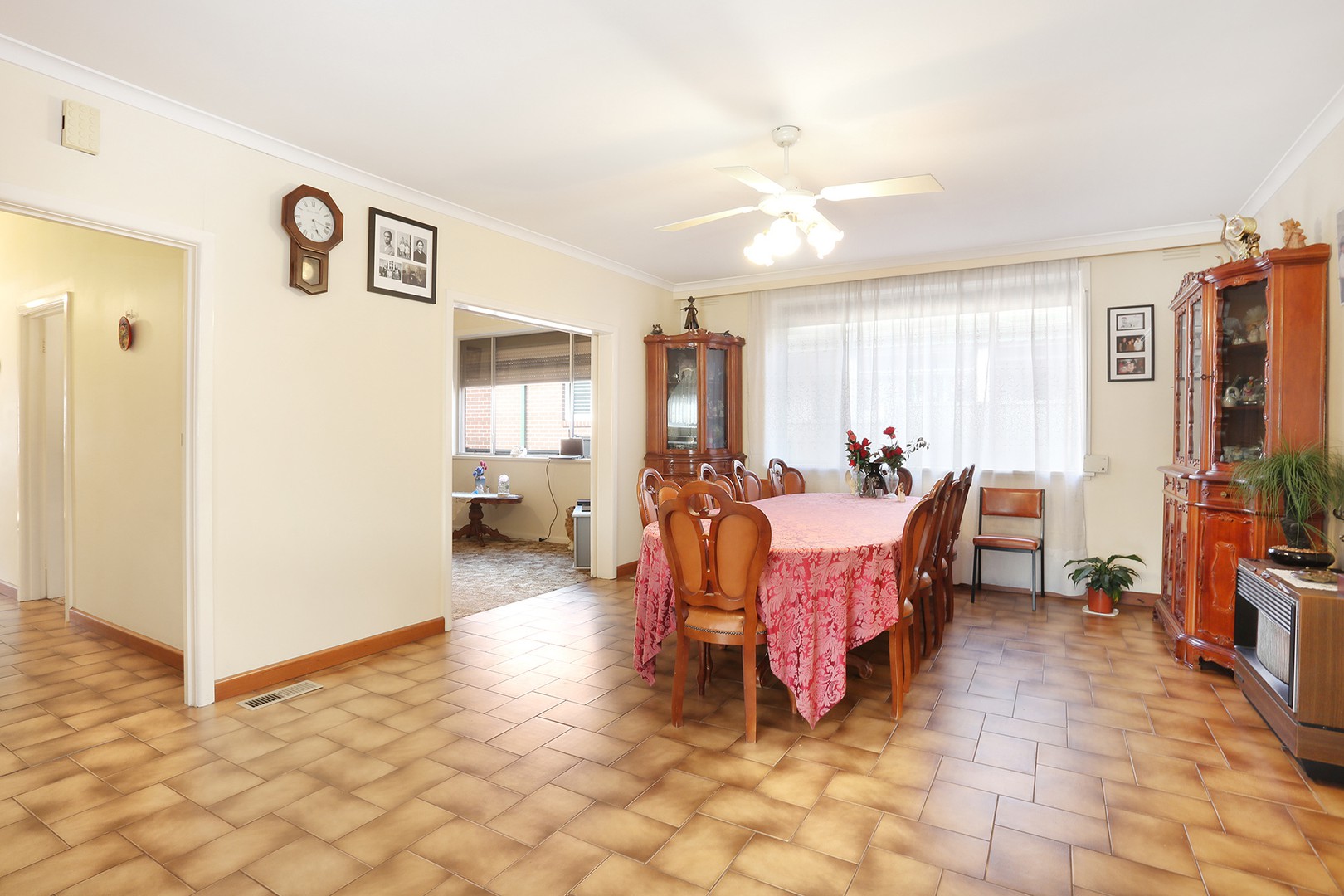 11 Cole CrescentCoburg, VIC 3058, Coburg - Thumbnail 4