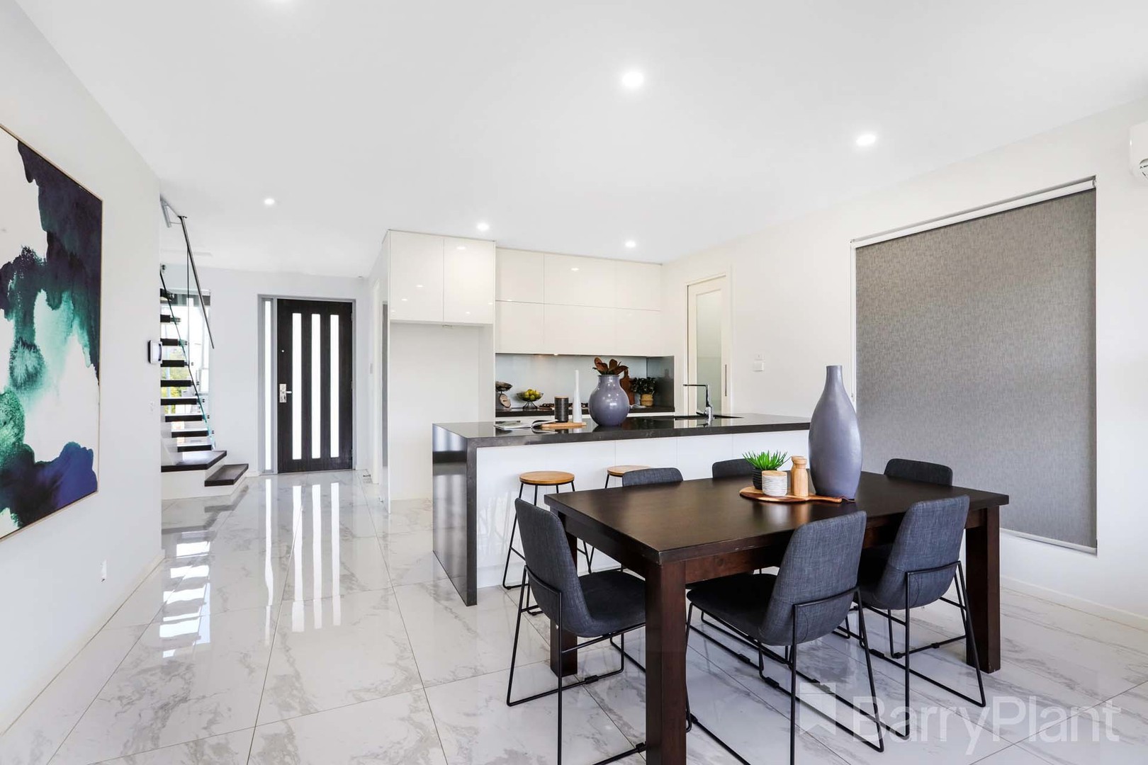 2 Fraserburgh CrescentGreenvale, VIC 3059, Greenvale - Thumbnail 8