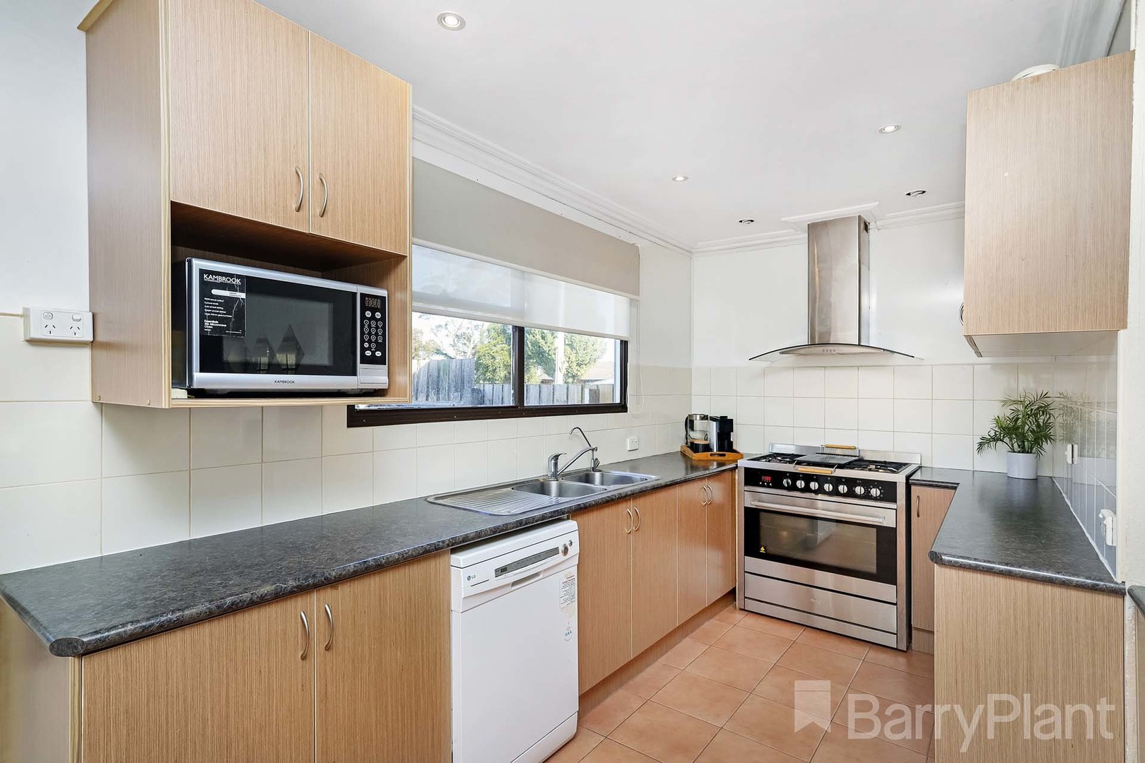 12 Linga StreetWestmeadows, VIC 3049, Westmeadows - Thumbnail 6