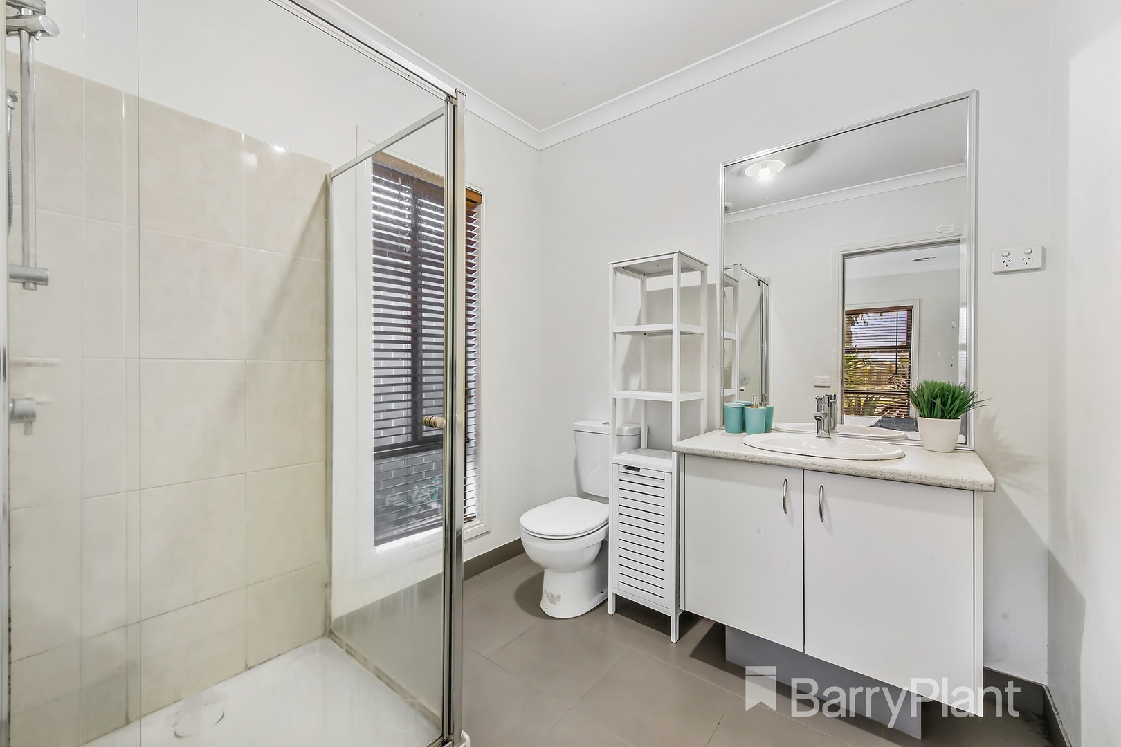 1 Panama Court, Burdell, QLD, 4818, Burdell - Thumbnail 3