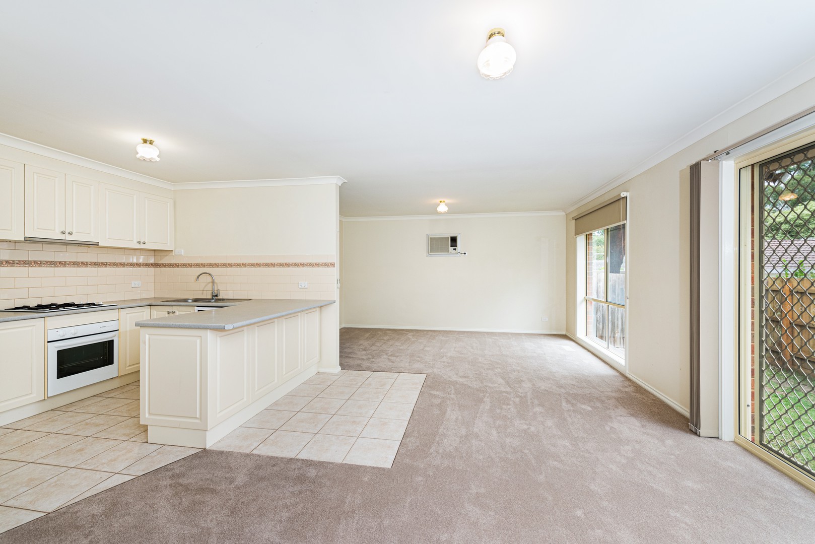 2/31 Georges Road, Ringwood, VIC 3134, Ringwood - Thumbnail 4