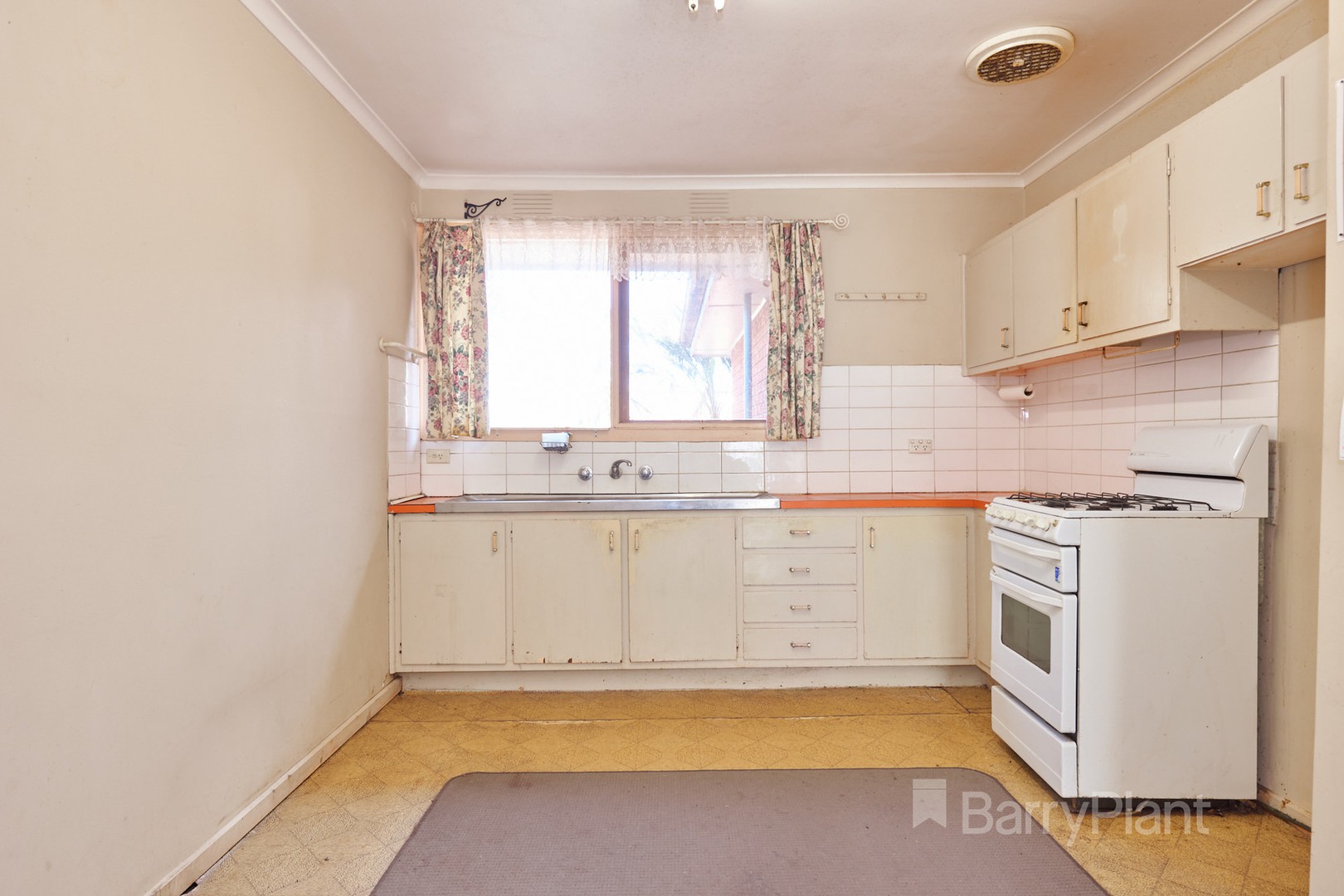 1/9 Harmony CourtSpringvale South, VIC 3172, Springvale South - Thumbnail 2