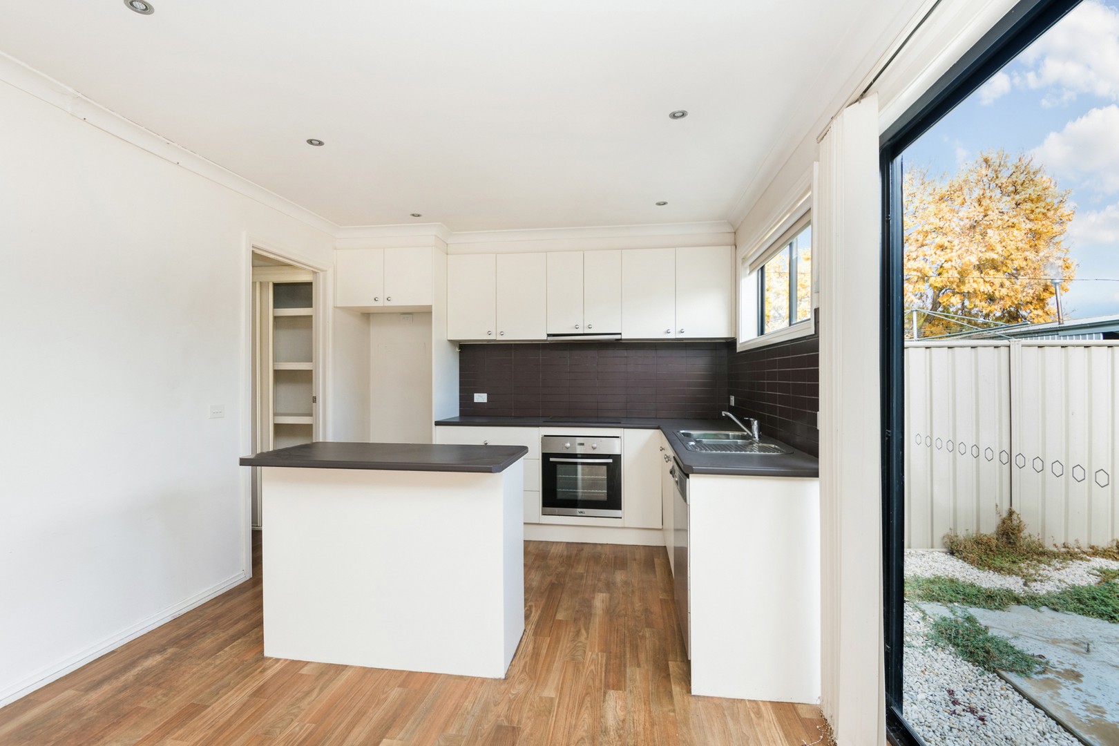 1 Symonds Street, Golden Square, VIC 3555 - Thumbnail 1 - 10/08/2020