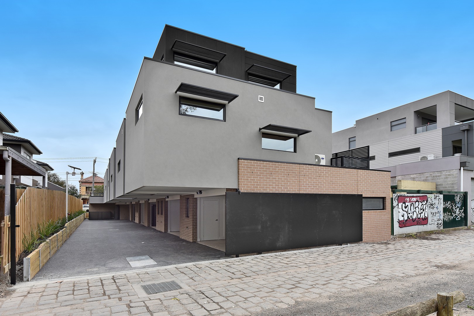 4/6 Hudson Street, Coburg, VIC 3058 - Thumbnail 1 - 11/08/2020