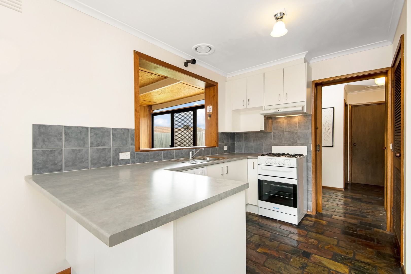 8 Wattle PlaceCorio, VIC 3214, Corio - Thumbnail 3