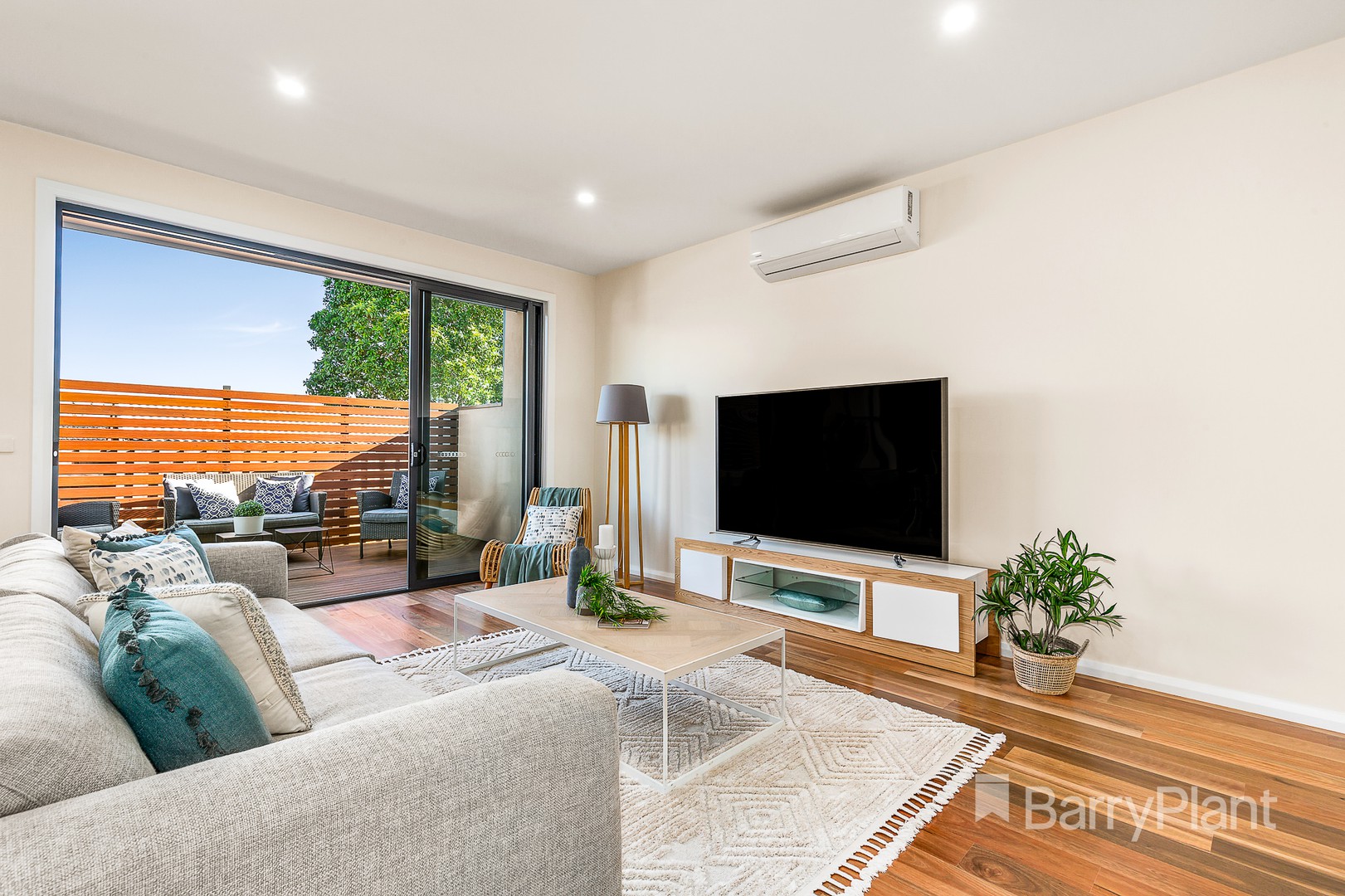 3/135 Beverley Street, Doncaster East, VIC 3109, Doncaster East - Thumbnail 3