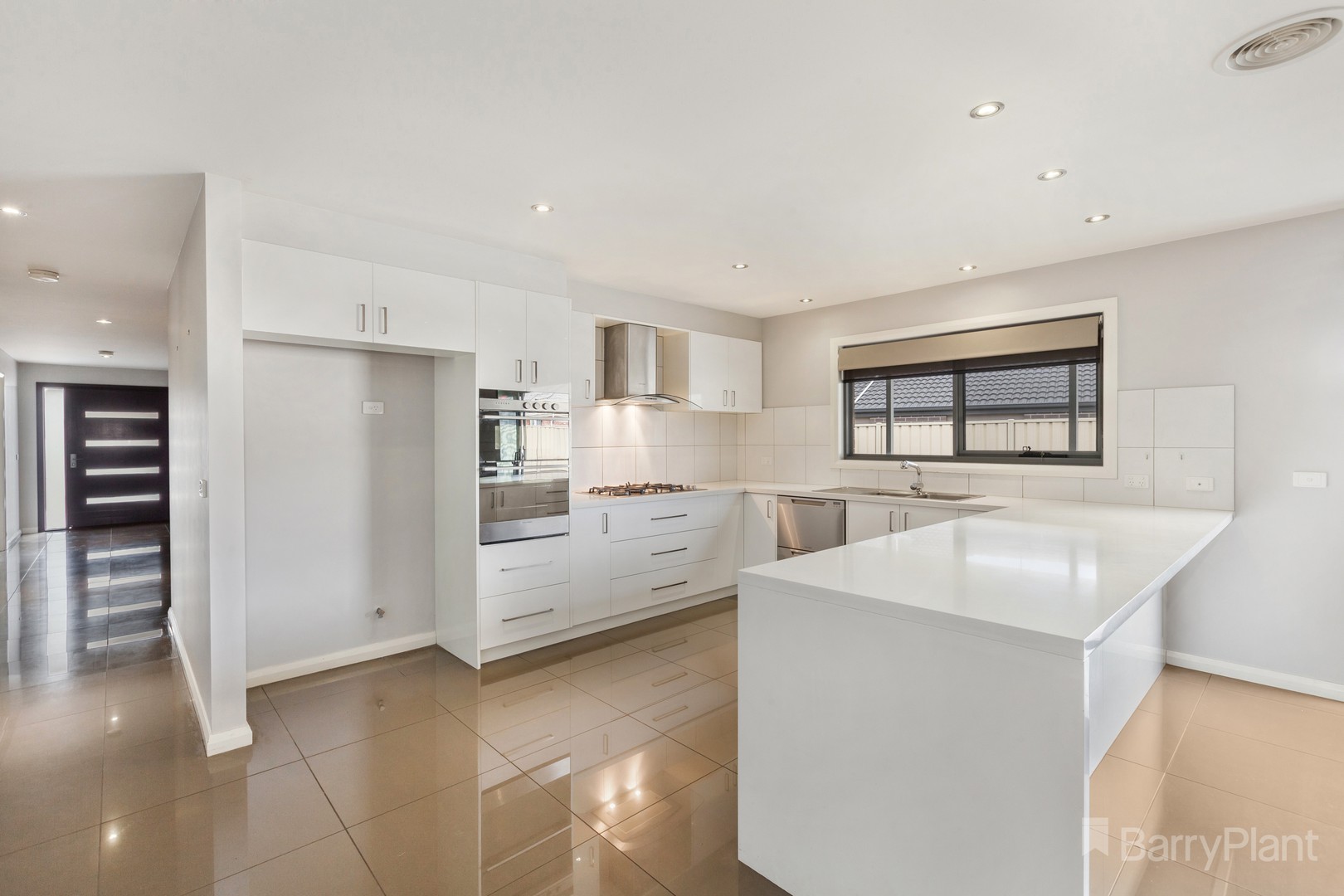 16 Nyah CourtBroadford, VIC 3658, Broadford - Thumbnail 4