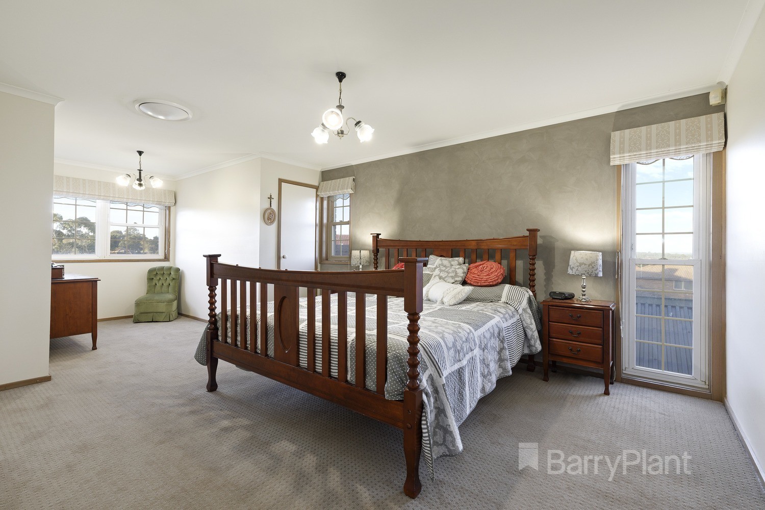 3 Holyrood CourtWatsonia North, VIC 3087, Watsonia North - Thumbnail 8