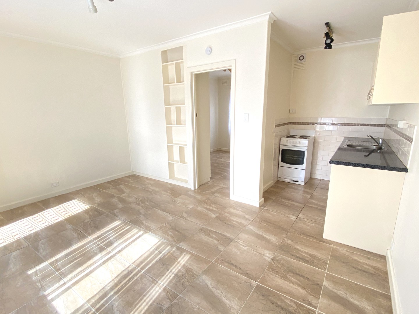 4/4 Prince Street, Essendon North, VIC 3041 - Thumbnail 2 - 24/08/2020