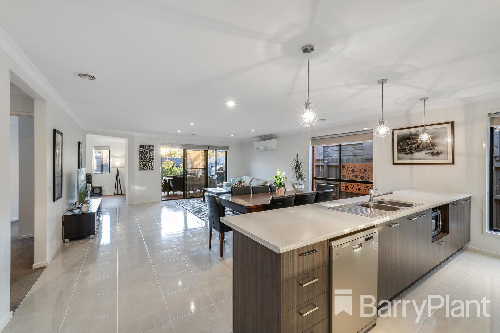 8 Creekward DriveArmstrong Creek, VIC 3217, Armstrong Creek - Thumbnail 4