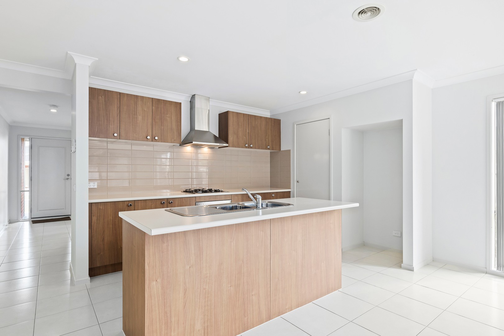 19 Escape Drive, Doreen, VIC 3754 - Thumbnail 1 - 27/08/2020