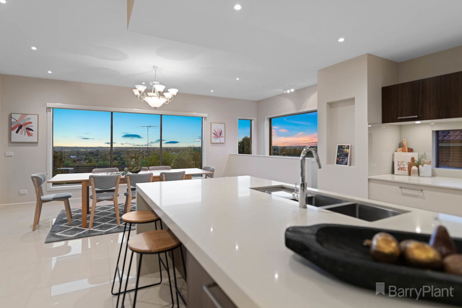 28 Montbrae CircuitNarre Warren North, VIC 3804, Narre Warren North - Thumbnail 4