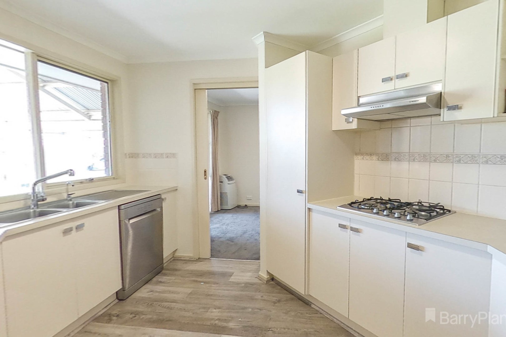 12 Terrapin DriveNarre Warren South, VIC 3805, Narre Warren South - Thumbnail 6