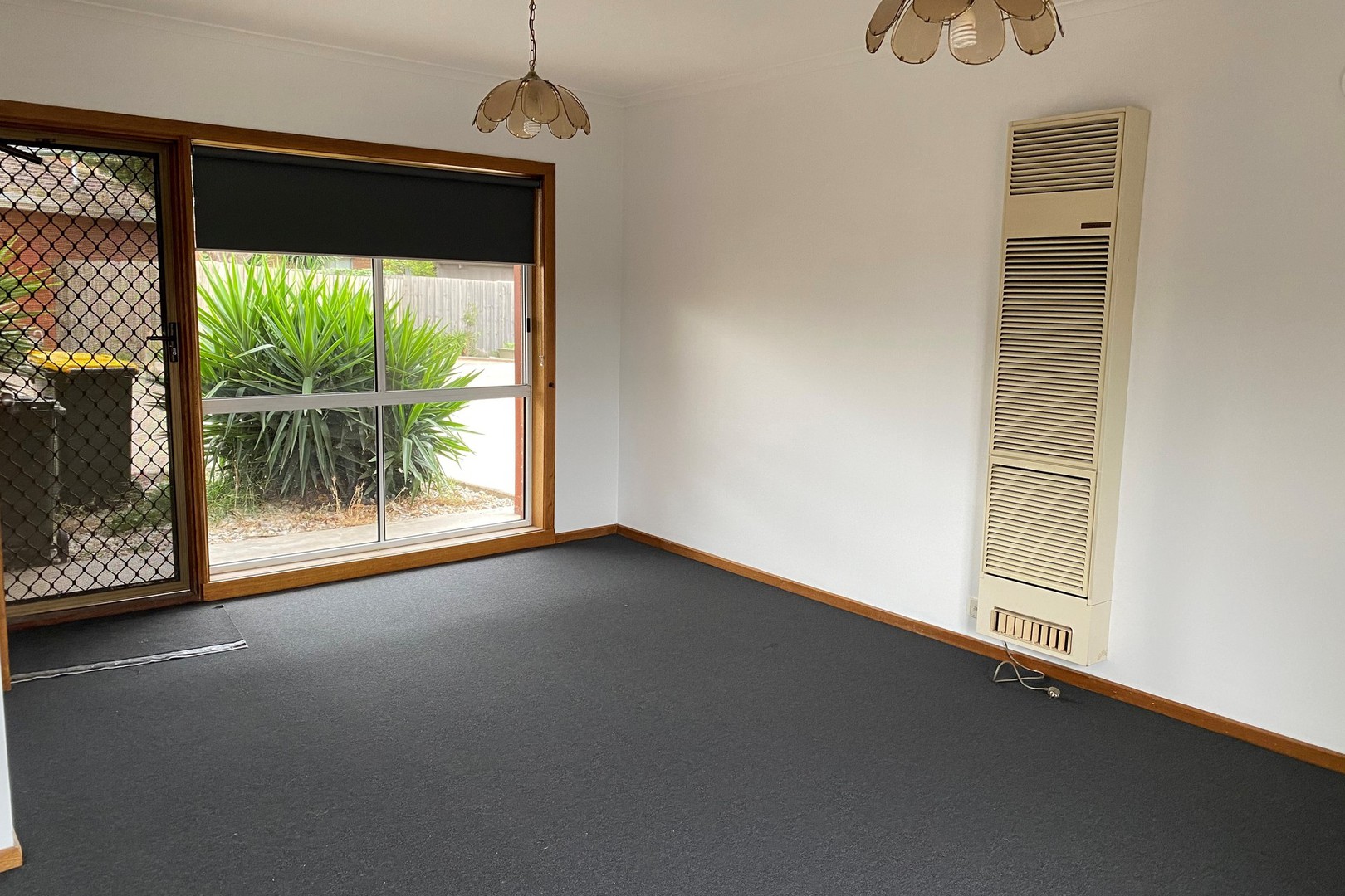 4/74 Avondale Avenue, St Albans, VIC 3021 - Thumbnail 1 - 03/09/2020