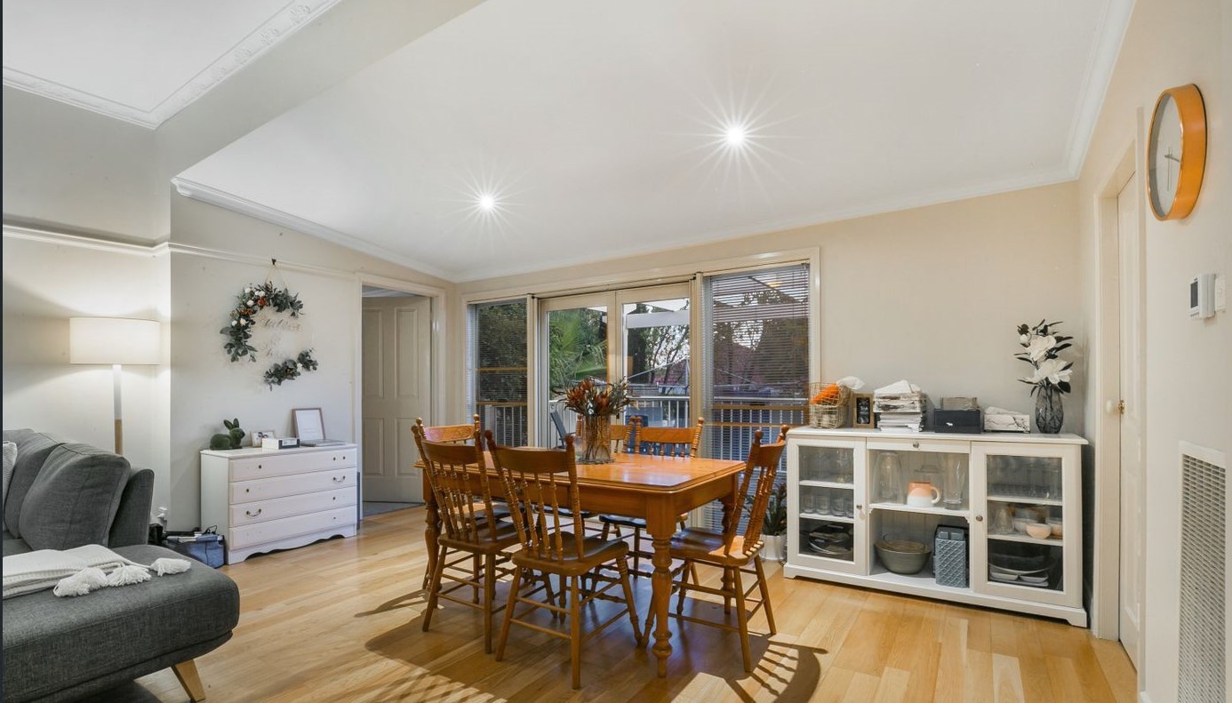 23 Eaglehawk Road, Ironbark, VIC 3550 - Thumbnail 2 - 04/09/2020