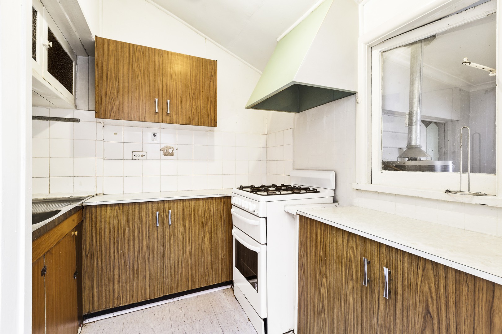 8 Larne GrovePreston, VIC 3072, Preston - Thumbnail 5