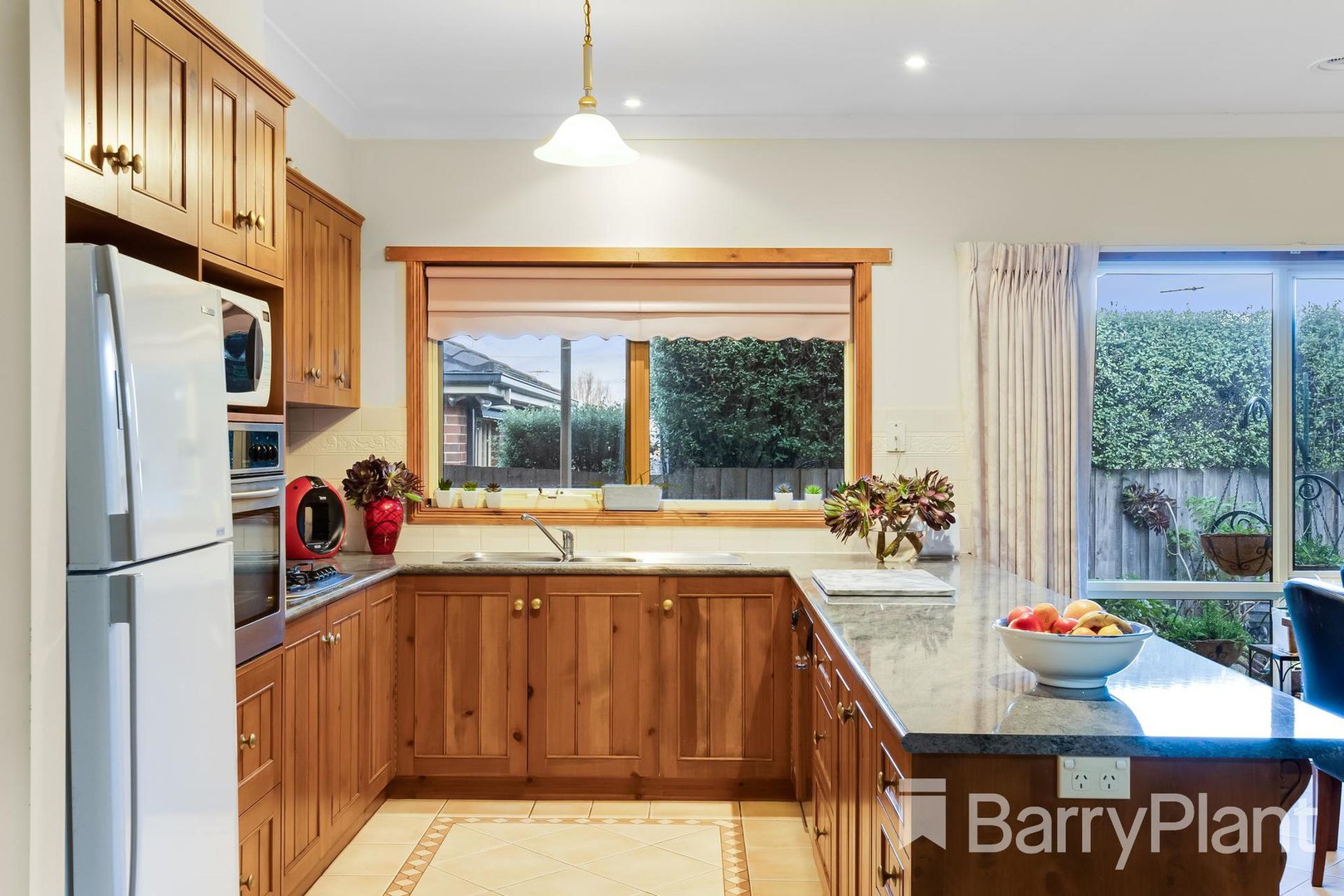 80 Augustine DriveHighton, VIC 3216, Highton - Thumbnail 4