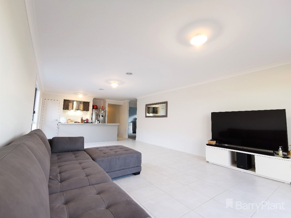 101 Greendale BoulevardPakenham, VIC 3810, Pakenham - Thumbnail 3