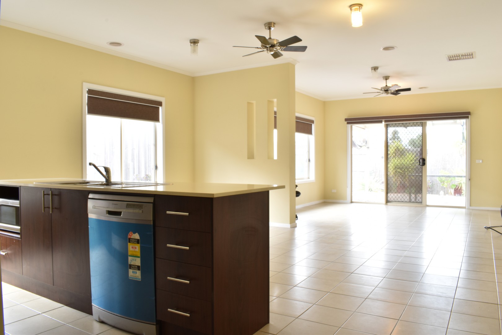 2 Opal Circuit, Epping, VIC 3076 - Thumbnail 2 - 10/09/2020