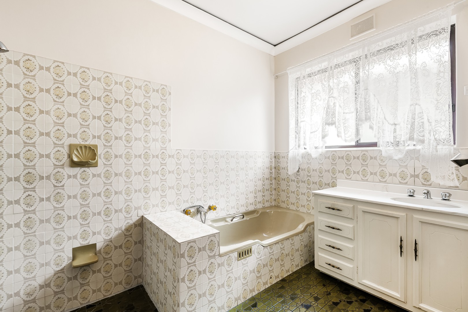 6 Dee StreetWindsor Gardens, SA 5087, Windsor Gardens - Thumbnail 8