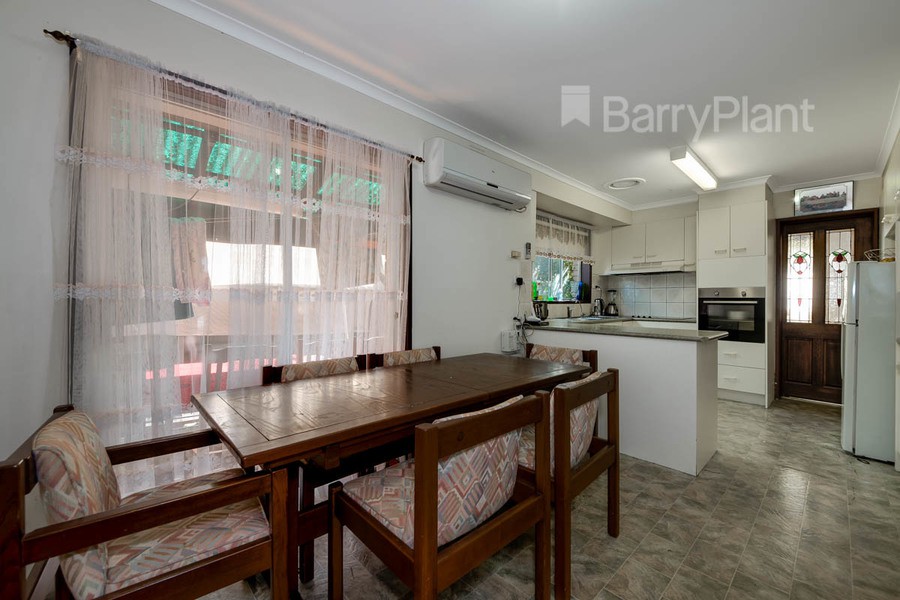 40 Cranbourne Drive, Cranbourne, VIC 3977 - Thumbnail 2 - 15/09/2020