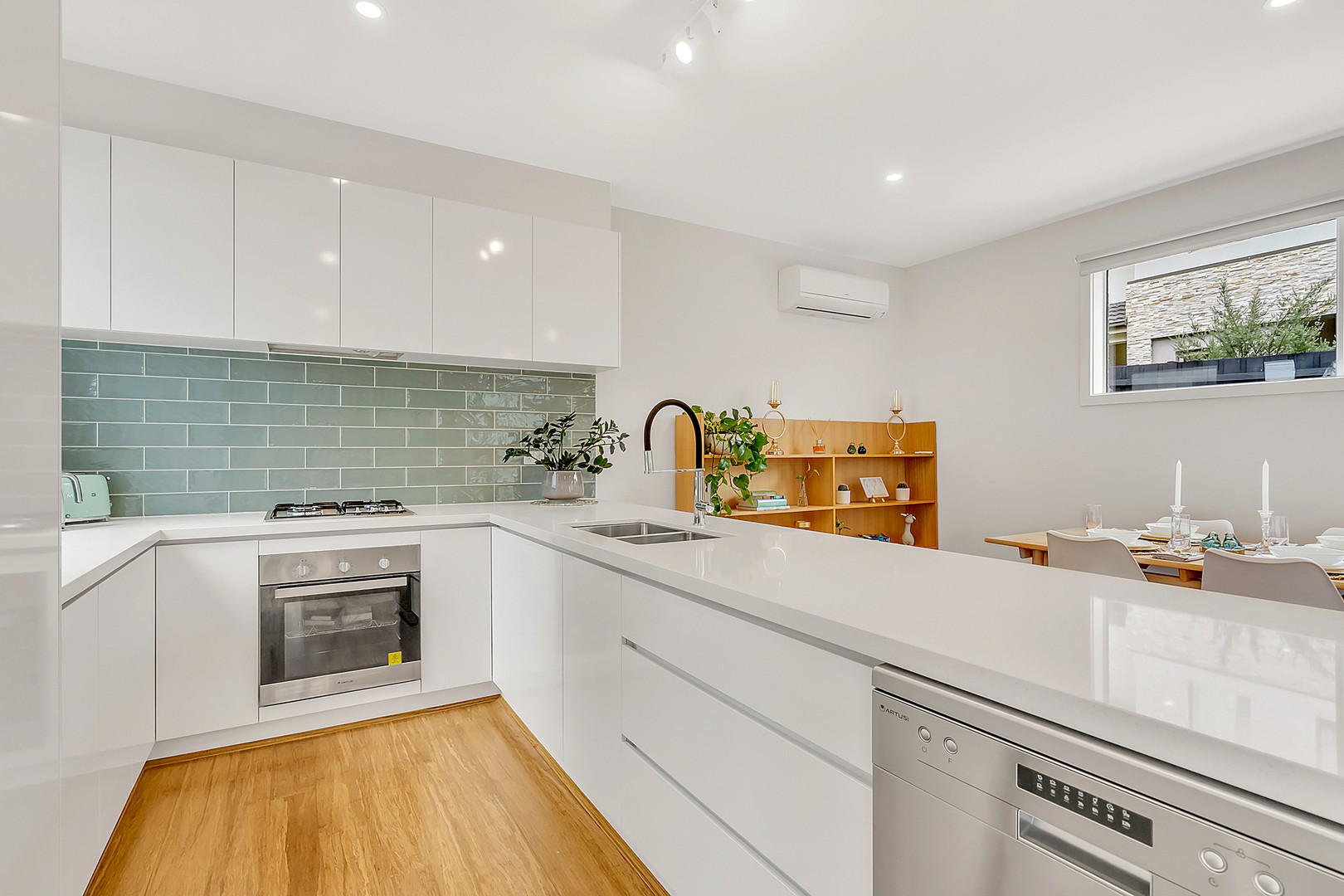 2/37 North RoadReservoir, VIC 3073, Wahroonga - Thumbnail 3