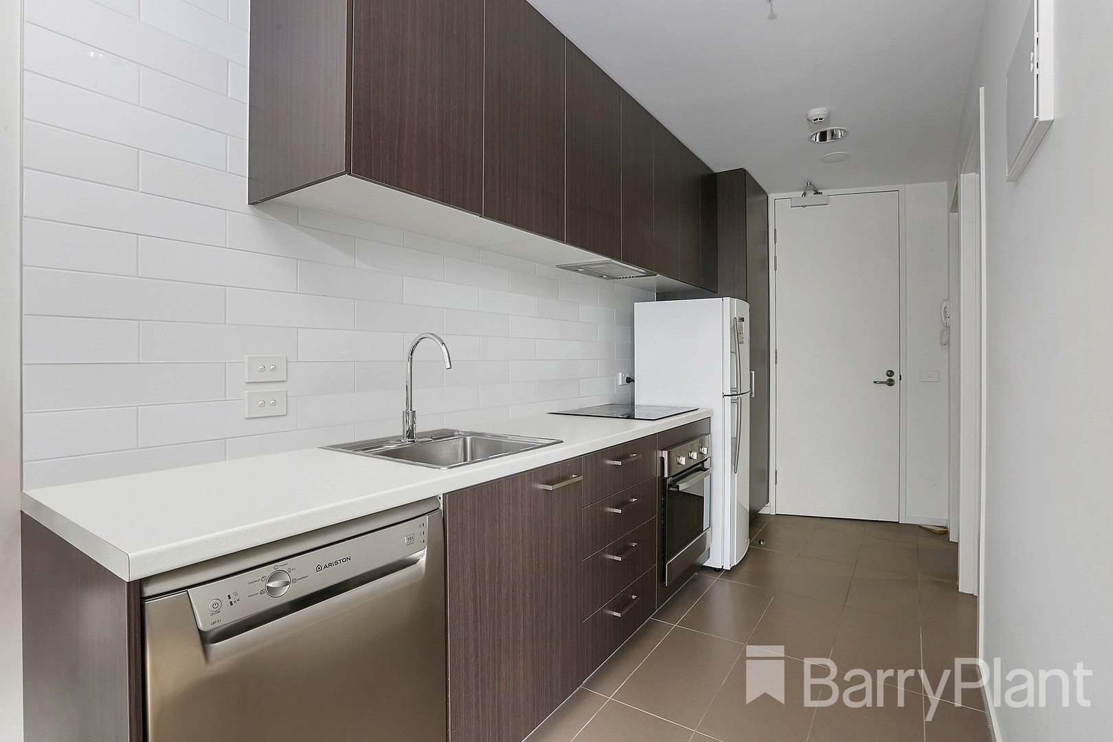 13/4 Ficinia MewsHighton, VIC 3216, Highton - Thumbnail 2