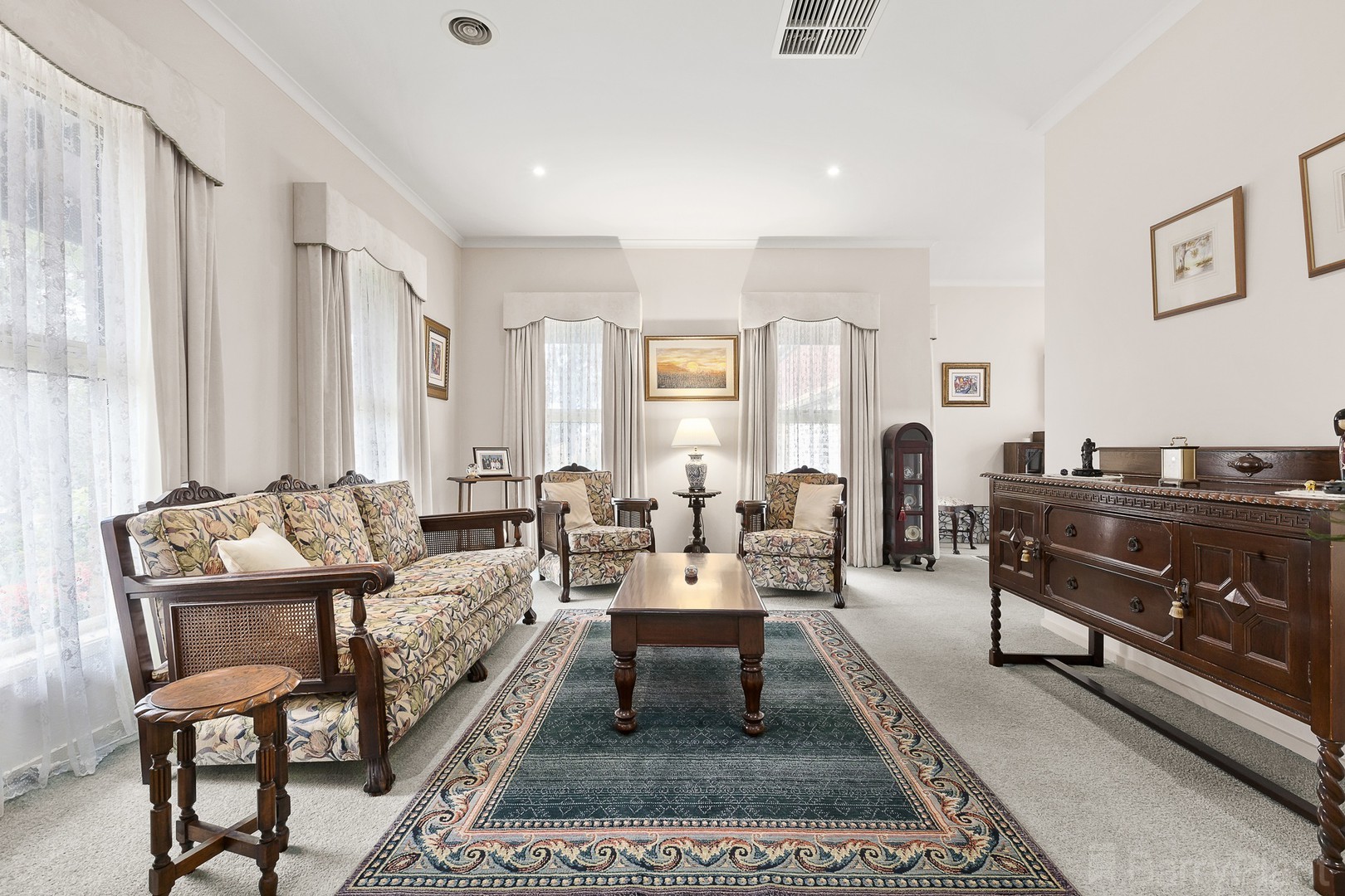 8 Leena CourtWarranwood, VIC 3134, Warranwood - Thumbnail 3