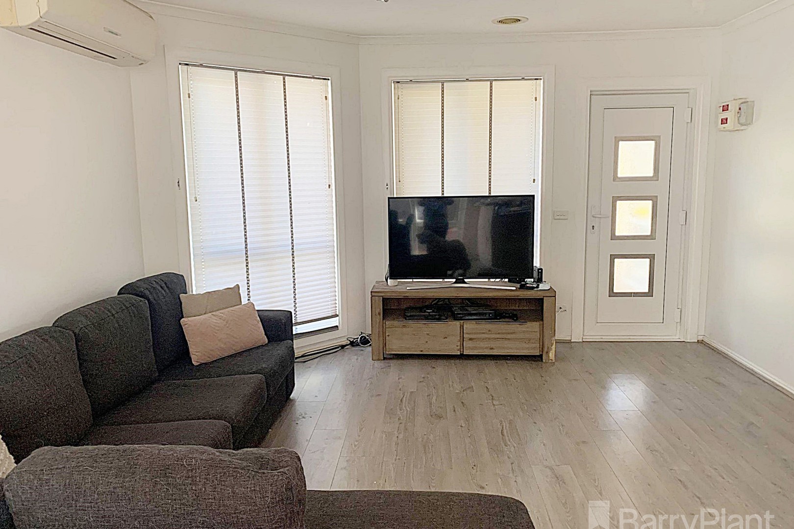 2/22 Ellt CrescentNoble Park, VIC 3174, Noble Park - Thumbnail 2