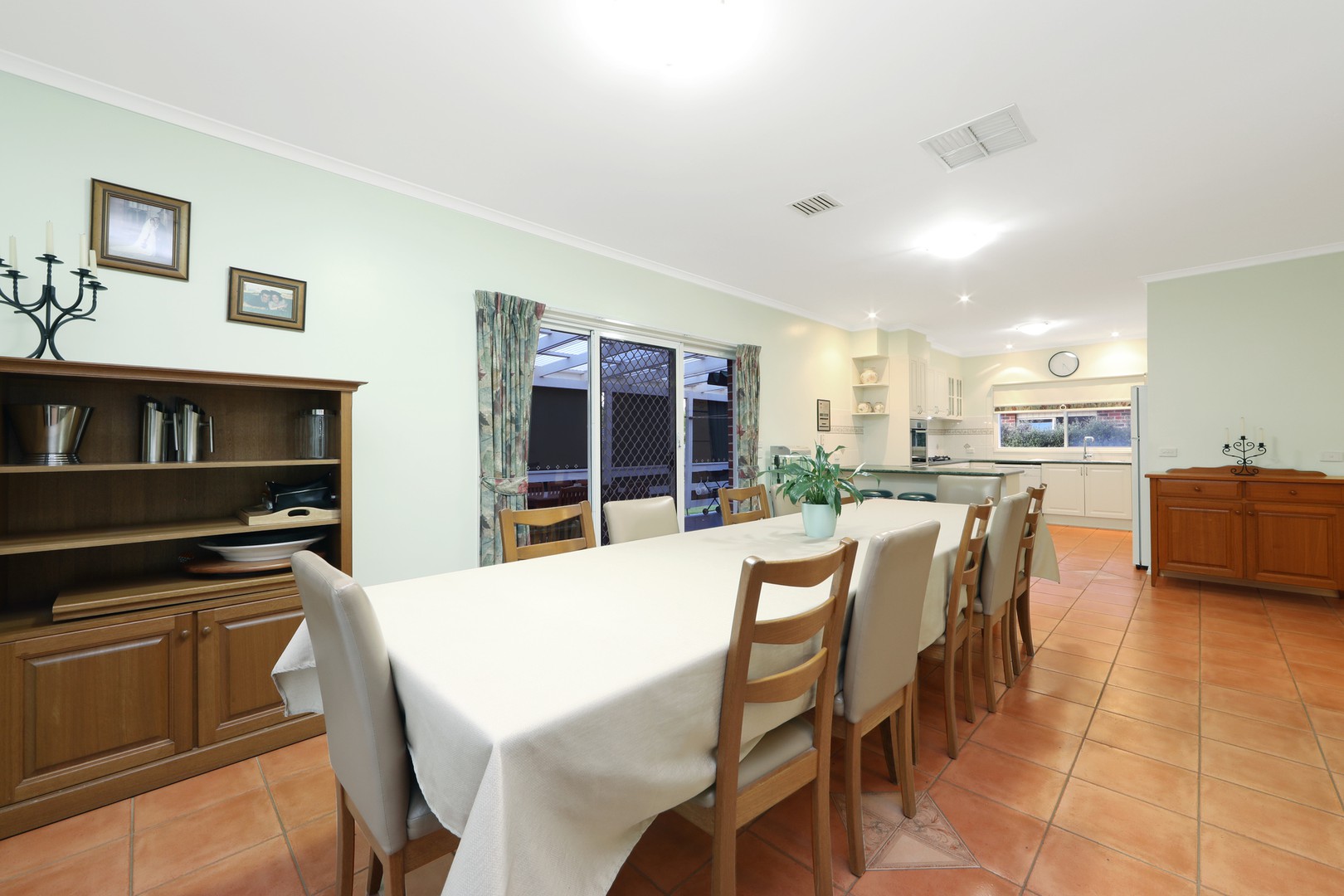 1 Doolan CourtRowville, VIC 3178, Rowville - Thumbnail 4