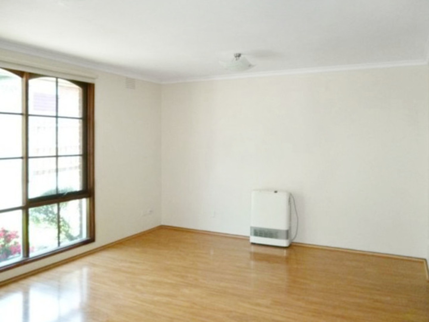 3/340 Pascoe Vale Road, Essendon, VIC 3040 - Thumbnail 1 - 24/09/2020