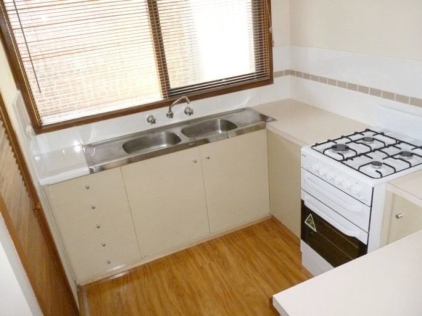 3/340 Pascoe Vale Road, Essendon, VIC 3040 - Thumbnail 2 - 24/09/2020
