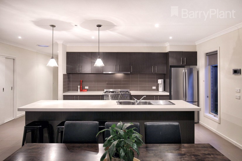 76 Huntington Drive, Craigieburn, VIC 3064 - Thumbnail 1 - 24/09/2020