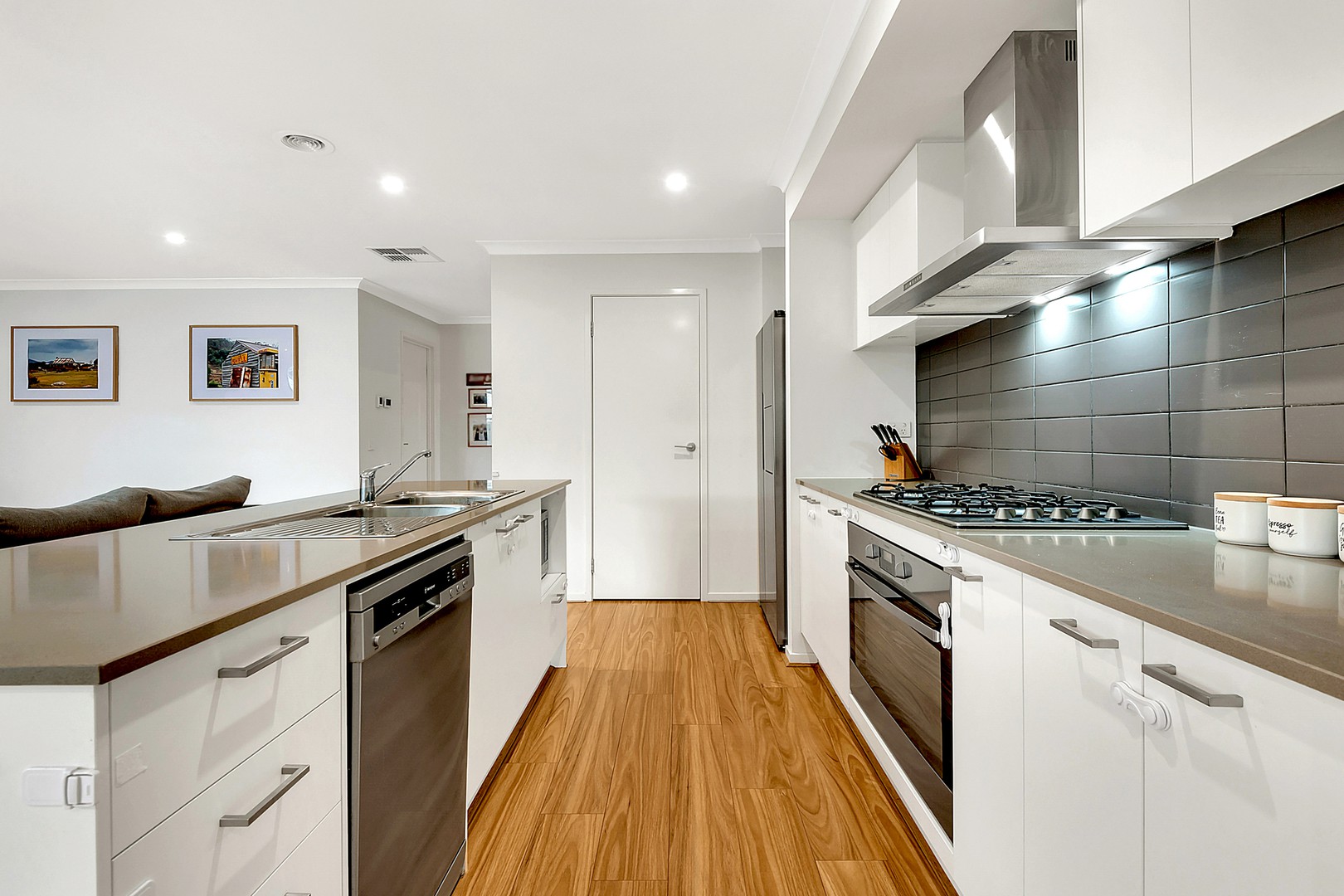 9/88-92 Hughes Street, Cabramatta, NSW, 2166, Cabramatta - Thumbnail 3