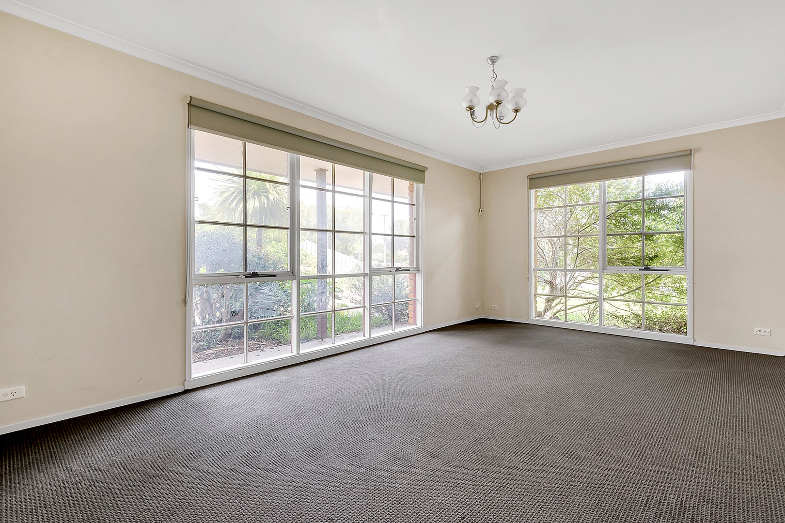 32 Studley Street, Craigieburn, VIC 3064 - Thumbnail 2 - 30/09/2020