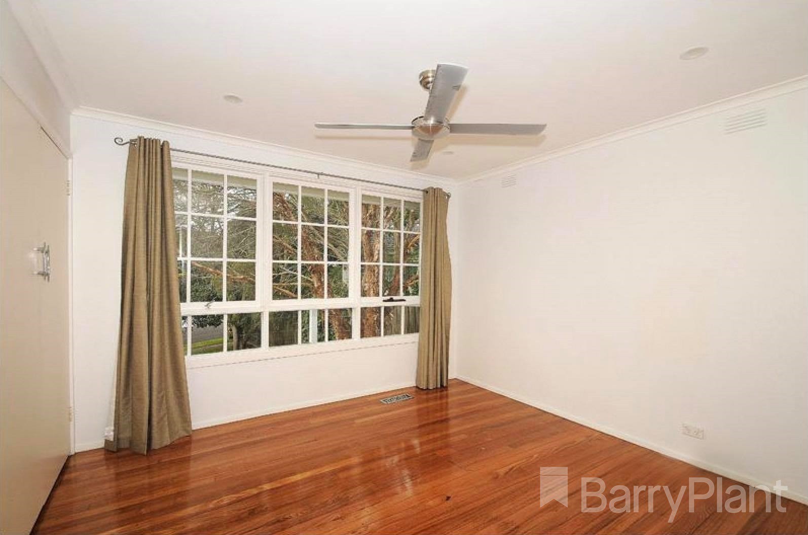 36 The Crescent, Toongabbie, NSW, 2146, Toongabbie - Thumbnail 5