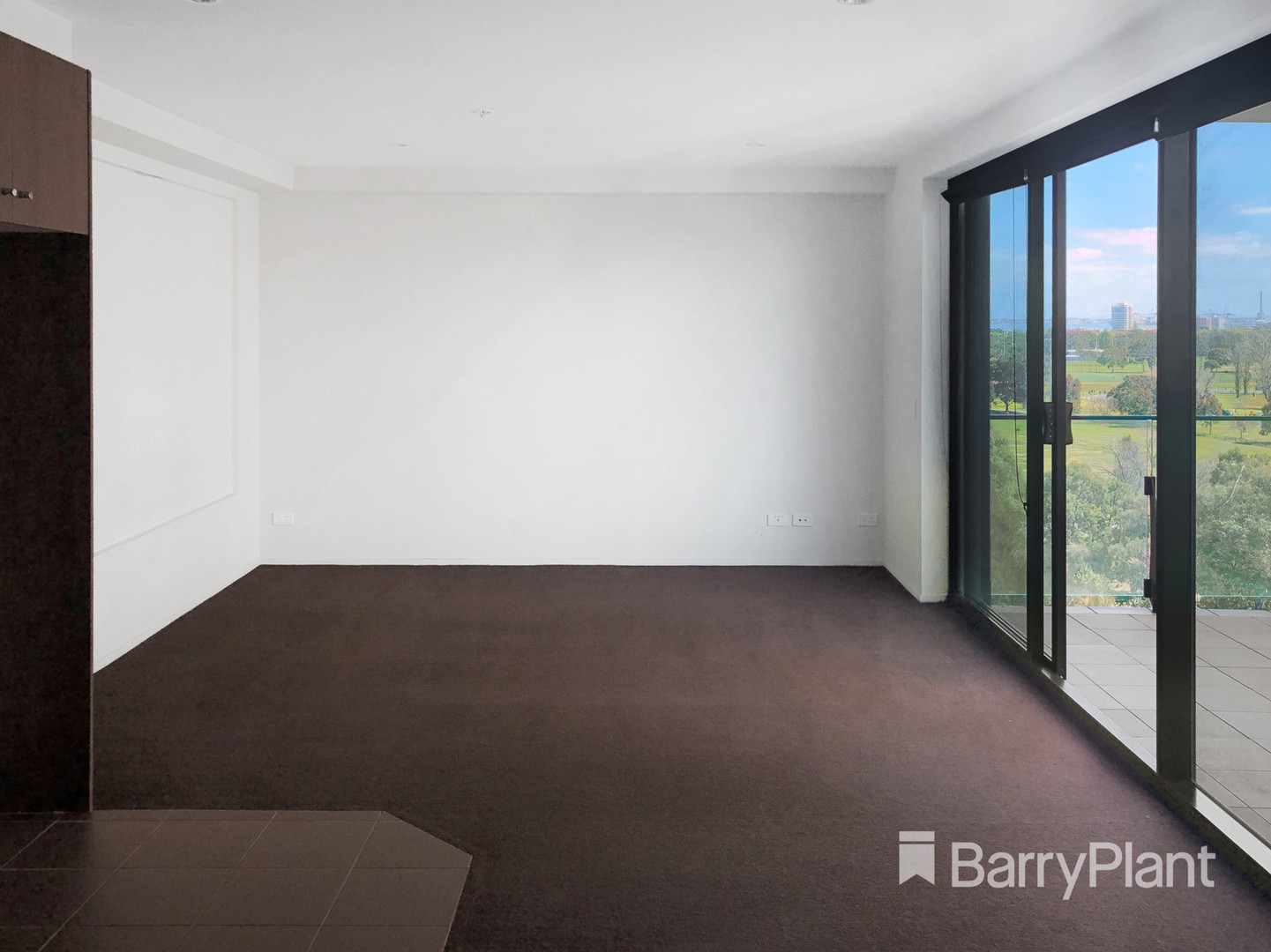 710/83 Queens Road, Melbourne, VIC 3004 - Thumbnail 2 - 30/09/2020
