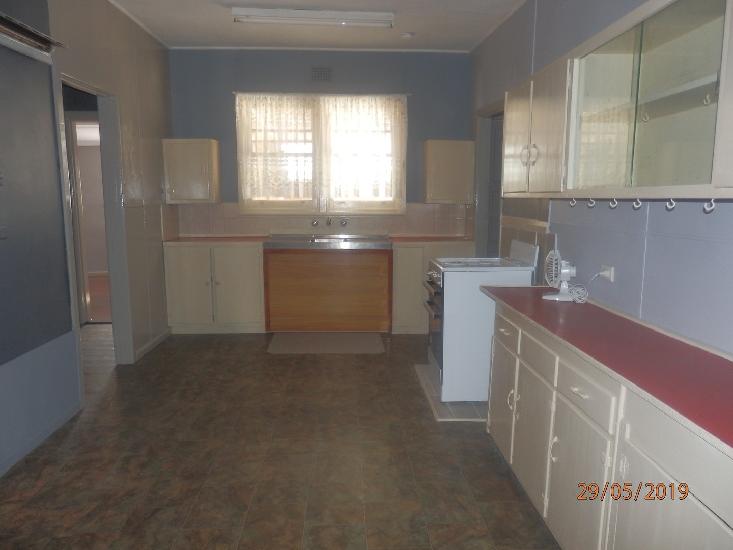 145 Devonshire Road, Sunshine, VIC 3020 - Thumbnail 2 - 01/10/2020