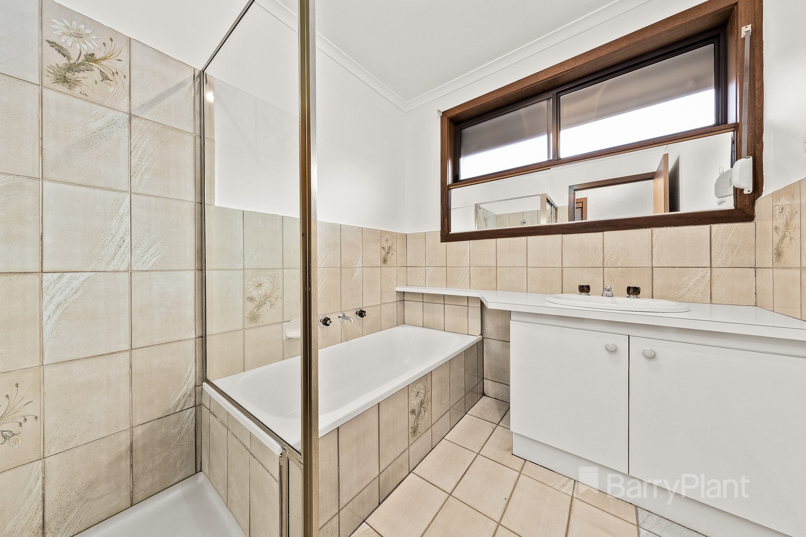 75 Baloo Crescent, Wannanup, WA, 6210, Wannanup - Thumbnail 2