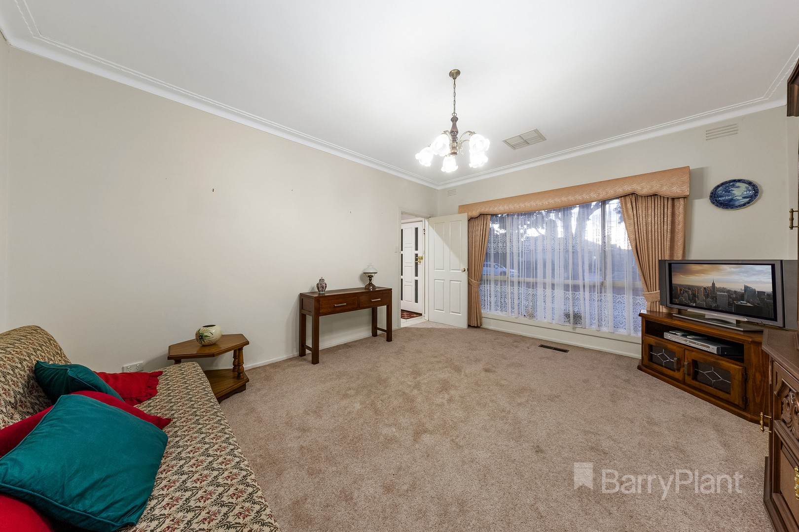 12 Watford RoadSt Albans, VIC 3021, St Albans - Thumbnail 4