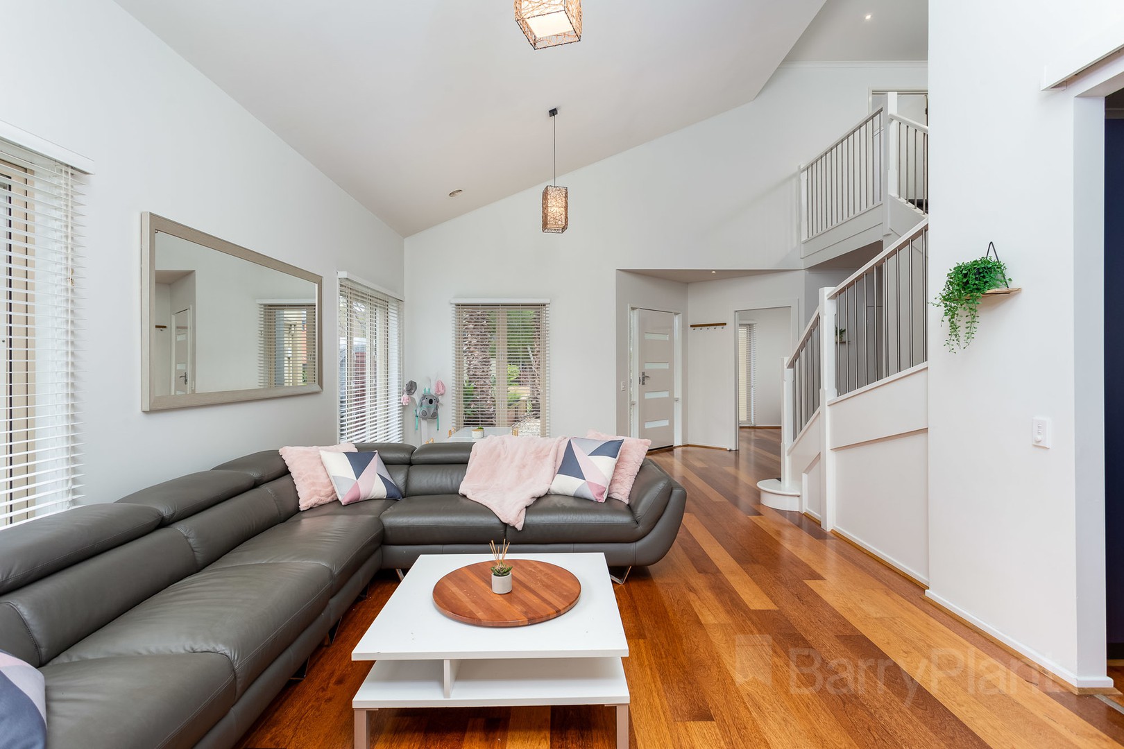 8 Gill Place, Schofields, NSW, 2762, Schofields - Thumbnail 2