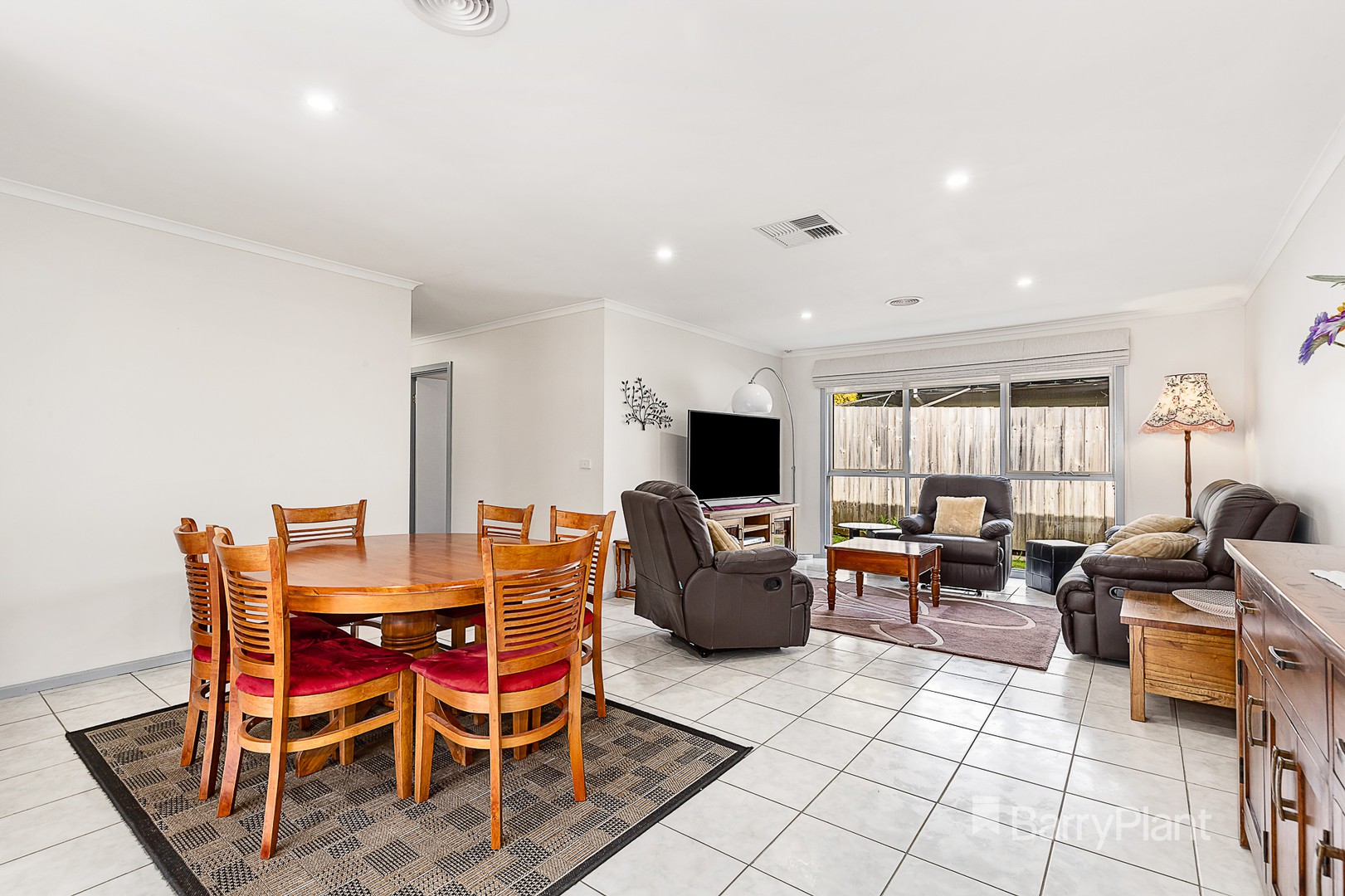 4 Guyra Close, Bossley Park, NSW, 2176, Bossley Park - Thumbnail 4