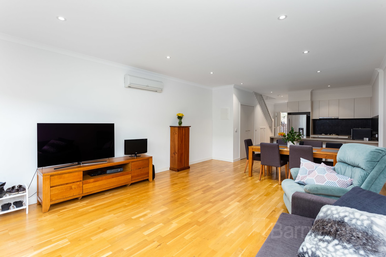 3/37 T E Peters Drive, Broadbeach Waters, QLD, 4218, Broadbeach Waters - Thumbnail 8