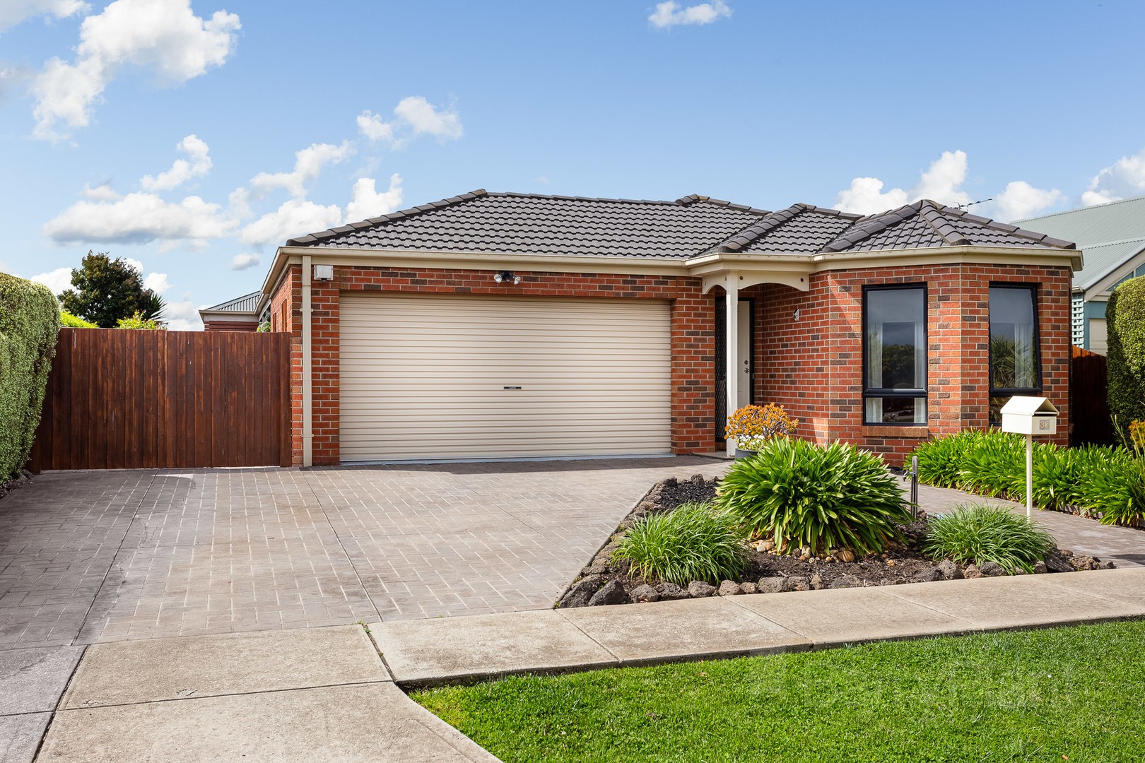 36 Beaumont DrivePoint Cook, VIC 3030, Point Cook - Thumbnail 3