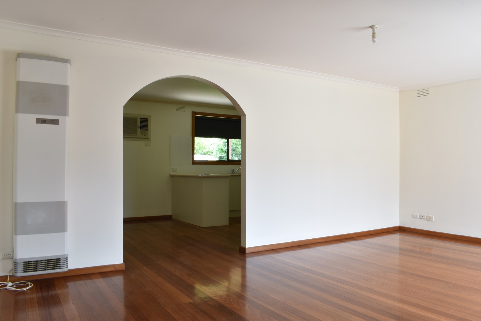 60 Narina Way, Epping, VIC 3076 - Thumbnail 1 - 01/10/2020
