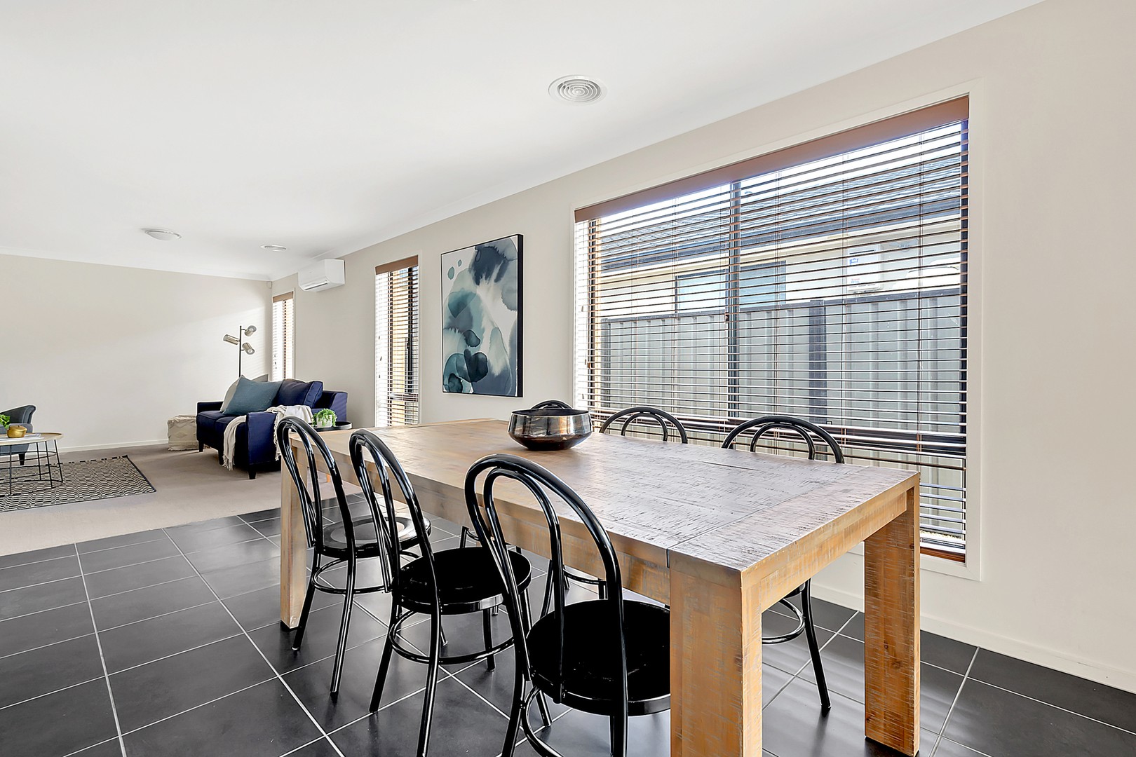 17 Crathe CloseRoxburgh Park, VIC 3064, Roxburgh Park - Thumbnail 6