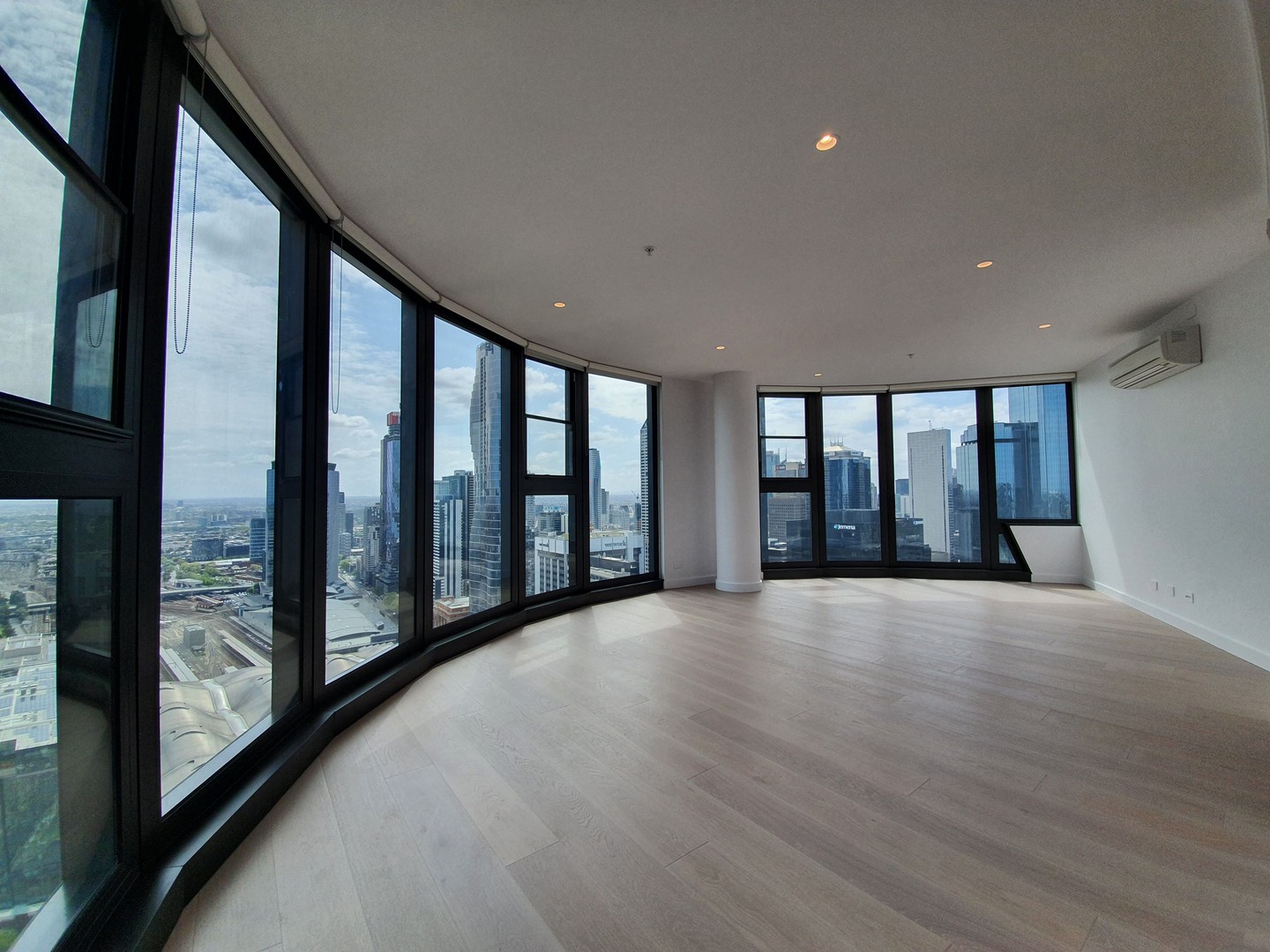 4001/628 FLINDERS Street, Docklands, VIC 3008 - Thumbnail 1 - 02/10/2020