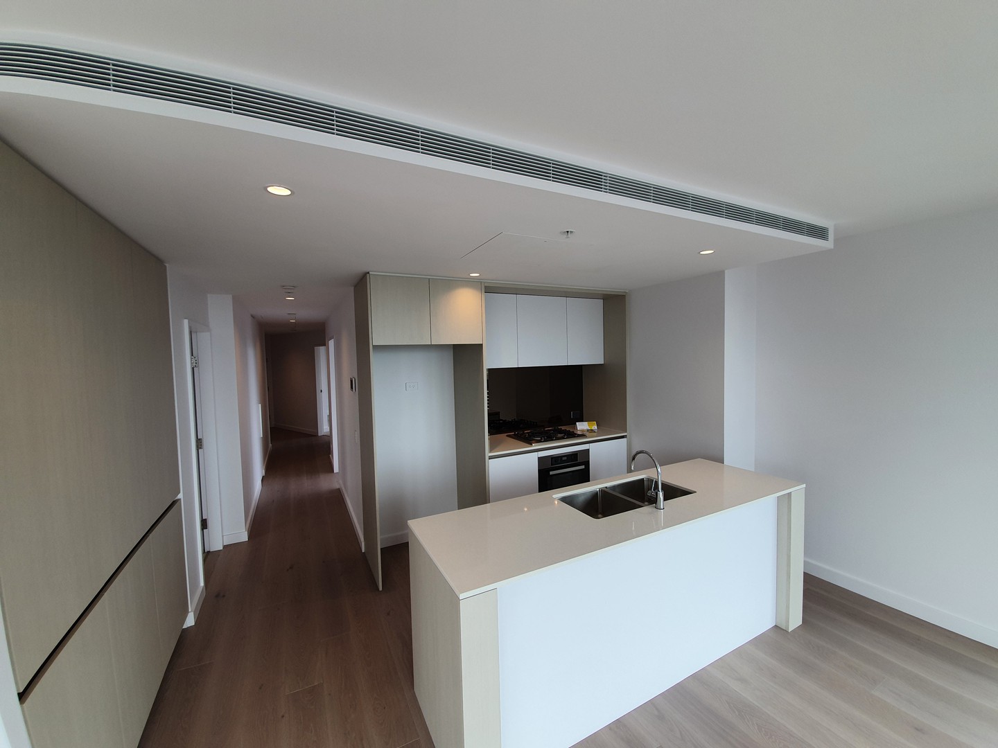 4001/628 FLINDERS Street, Docklands, VIC 3008 - Thumbnail 2 - 02/10/2020